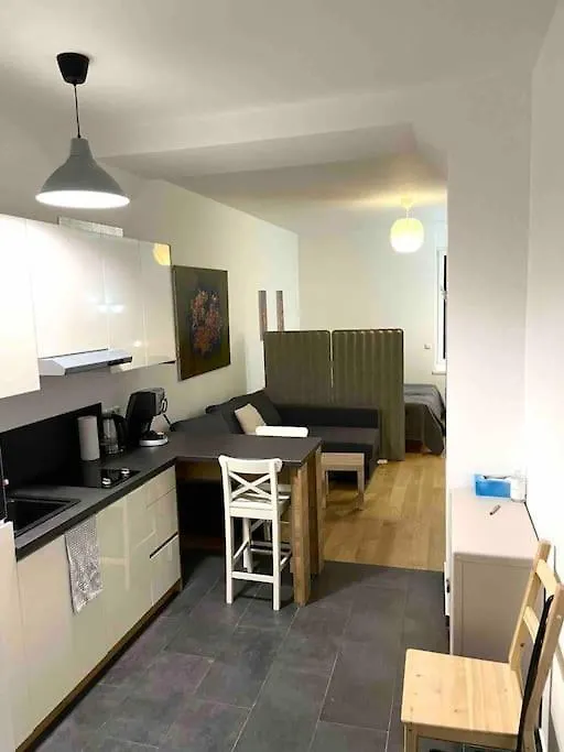 Cozy Flat - Near Schoenbrunn Viena Austria